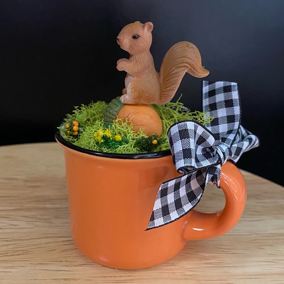 Handcrafted Little Squirrel Scene on Little Demitasse Cup - Picture 3 of 12